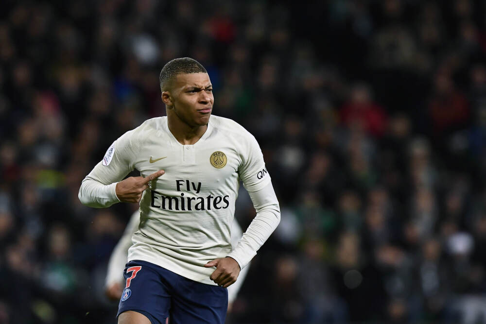 梦见别人开飞机是什么意思